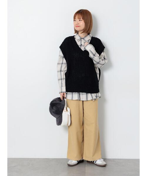 Lugnoncure(ルノンキュール)の「バックサテンベイカーパンツ《2025autumn catalog item》(その他パンツ・レディース・カーキ/ブラック/ベージュ・M/L)」の5枚目の写真