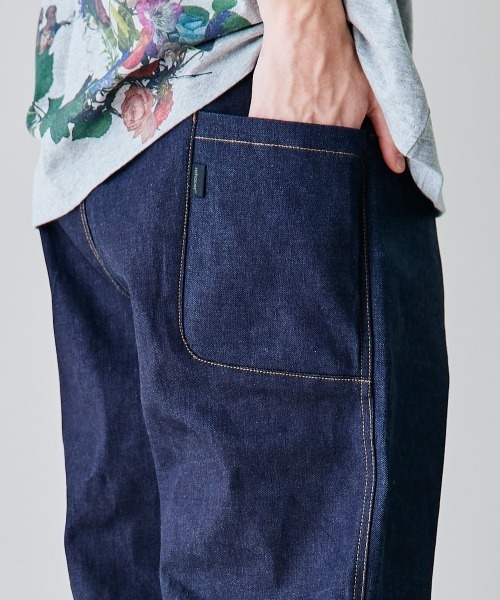 rehacer(レアセル)の「rehacer : Side Pocket Tapered Rigid Denim / サイドポケットリジッドデニム(デニムパンツ・メンズ・インディゴブルー・LARGE/MEDIUM/SMALL)」の2枚目の写真