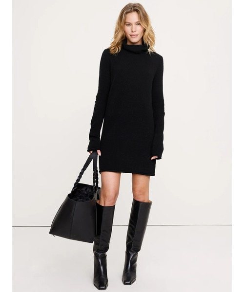 Banana Republic（バナナリパブリック）の「ライトウェイト カシミヤ タートルネック ミニドレス（ワンピース・レディース・オリーブ/ブラック・S/L/XS/M）」の2枚目の写真