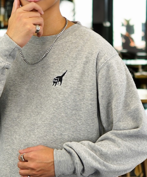 L'atelier(ラトリエ)の「ワンポイント ロゴ 裏起毛 スウェット 長袖 トレーナー(スウェット・メンズ・その他7/ホワイト系その他4/ホワイト系その他2/その他26/グレー系その他4/その他14/ブラック系4/ブラック系2/その他10/その他17/その他19/その他4/その他1/その他12/その他20/その他11/その他18/その他8/その他16/その他2/その他25/その他22/その他5/その他9/その他6/その他21/その他24/その他13/その他23・L/M/LL)」の5枚目の写真