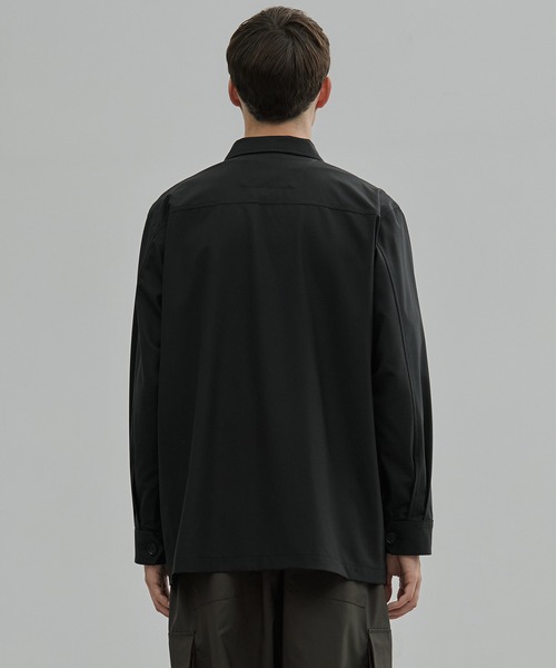 UNITED TOKYO(ユナイテッドトウキョウ)の「Super120s Wool Typewriter Fatigue Jacket(ブルゾン・メンズ・ブラック/ダークグレー・1/2)」の5枚目の写真