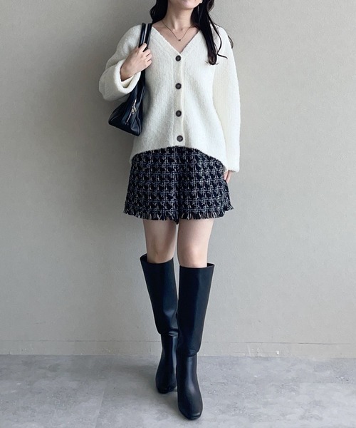 mysty woman(ミスティウーマン)の「ソリッドヒールロングブーツ 610567(ブーツ・レディース・ブラック・MEDIUM/LARGE)」の15枚目の写真