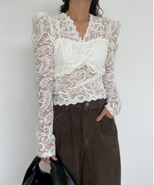 AMAIL(アマイル)の「Elegant Lace Top(シャツ/ブラウス・レディース・ブラック/ホワイト・FREE)」の4枚目の写真