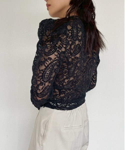 AMAIL(アマイル)の「Elegant Lace Top(シャツ/ブラウス・レディース・ブラック/ホワイト・FREE)」の12枚目の写真