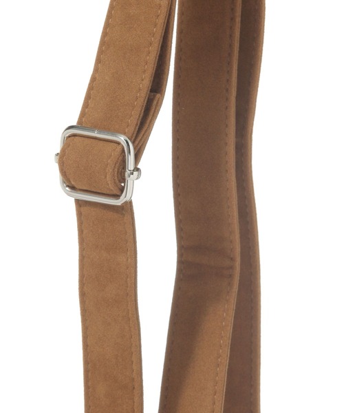 LAKOLE（ラコレ）の「フリンジ2WAY巾着ショルダーバッグ / 595404（ショルダーバッグ・レディース・キャメル/オフホワイト・FREE）」の7枚目の写真