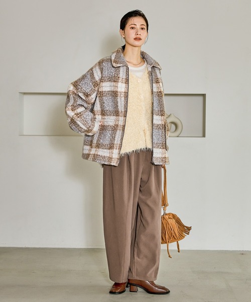 LAKOLE（ラコレ）の「フリンジ2WAY巾着ショルダーバッグ / 595404（ショルダーバッグ・レディース・キャメル/オフホワイト・FREE）」の16枚目の写真