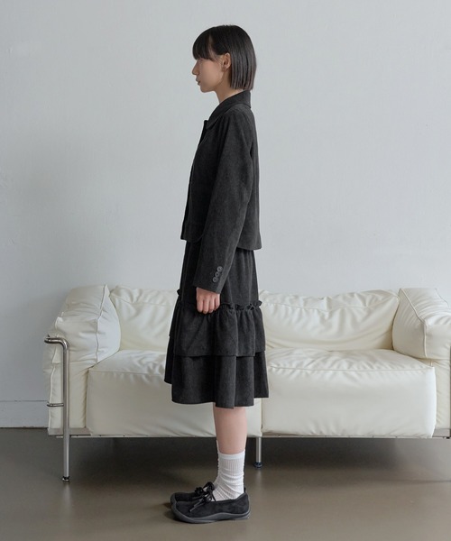 UNE MANSION（ユヌマンション）の「ダブルポケットフラワーアプリケットコーデュロイダブルフリルミディスカート（スカート・レディース・ブラウン/ブラック・FREE）」の21枚目の写真