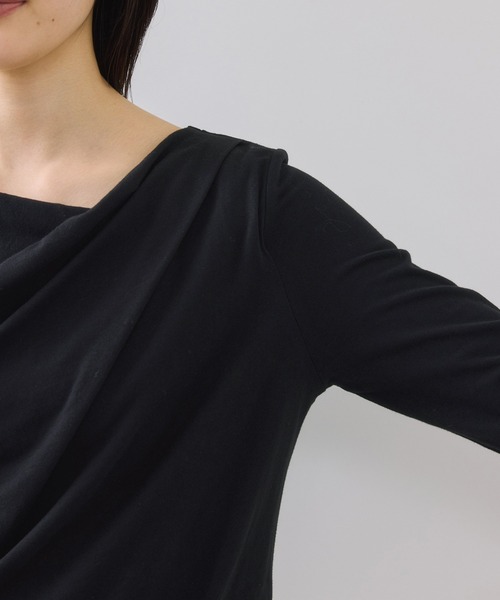 VIS(ビス)の「ドレープオフショルロンT/一部WEB限定カラー・イージーケア(Tシャツ/カットソー・レディース・オフホワイト/ブラック/ホワイト系その他5/ダークブラウン・FREE)」の15枚目の写真