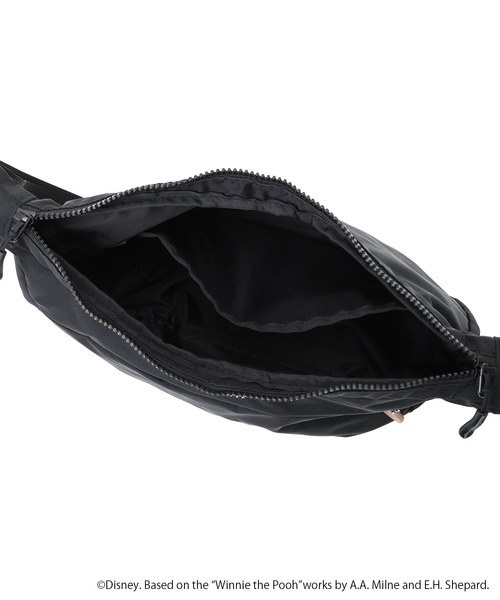 Manhattan Portage(マンハッタンポーテージ)の「DUET SHOULDER BAG NYLON TUSSAH QUILL 25 / POOH(ショルダーバッグ・レディース・ベージュ/ブラック・SMALL)」の11枚目の写真