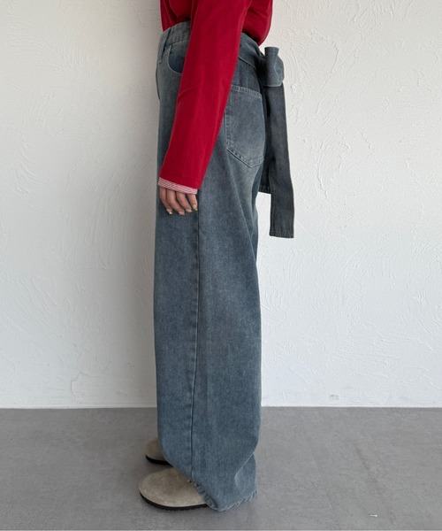 kutir(クティール)の「2wayバックリボンカーブデニムパンツ(デニムパンツ・レディース・ブルー/ブラック・SMALL/MEDIUM/LARGE)」の18枚目の写真