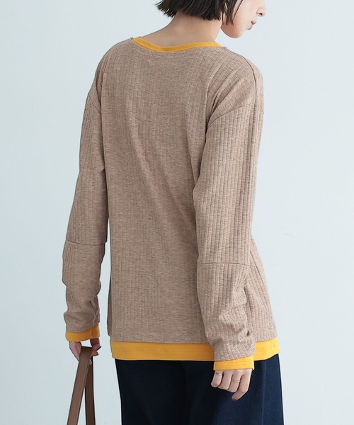 n'OrLABEL（ノアールレーベル）の「袖シャーリングレイヤード風トップス（Tシャツ/カットソー・レディース・ベージュ/ネイビー/ブラック・2/1）」の5枚目の写真