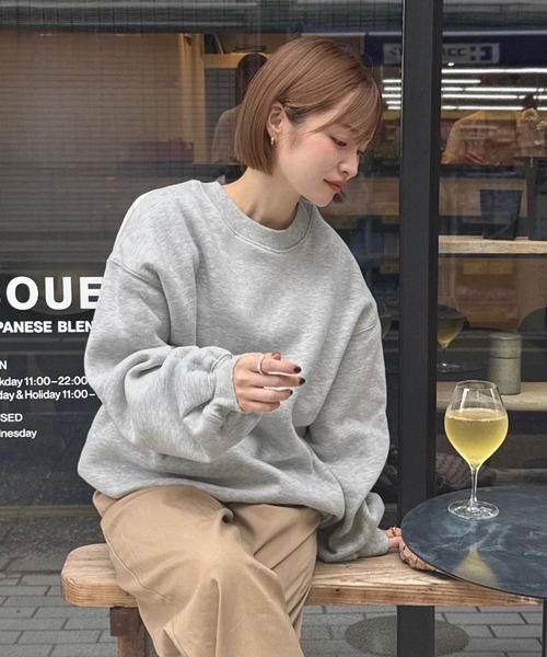 KOBE LETTUCE（コウベレタス）の「[ yuri.さんコラボ ] 選べる2丈裏起毛刺繍入りスウェットトップス（スウェット・レディース・ピンク系/ネイビー/ブラウン系/グレー/ネイビー系/グレー系/ピンク/ブラウン・M1/M）」の10枚目の写真