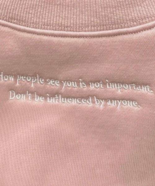 KOBE LETTUCE（コウベレタス）の「[ yuri.さんコラボ ] 選べる2丈裏起毛刺繍入りスウェットトップス（スウェット・レディース・ピンク系/ネイビー/ブラウン系/グレー/ネイビー系/グレー系/ピンク/ブラウン・M1/M）」の18枚目の写真