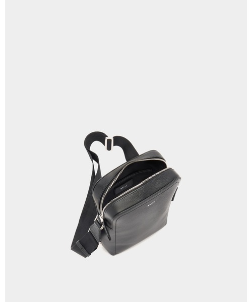 BALLY(バリー)の「CAPITOL NS CROSS(ボディバッグ/ウエストポーチ・メンズ・ブラック・ONESIZE)」の5枚目の写真