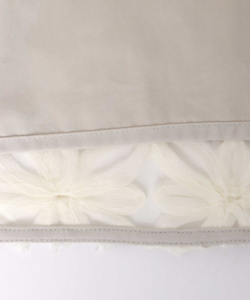 Jines(ジネス)の「フラワー刺繍タイトスカート(スカート・レディース・ホワイト/ブラック・38)」の9枚目の写真