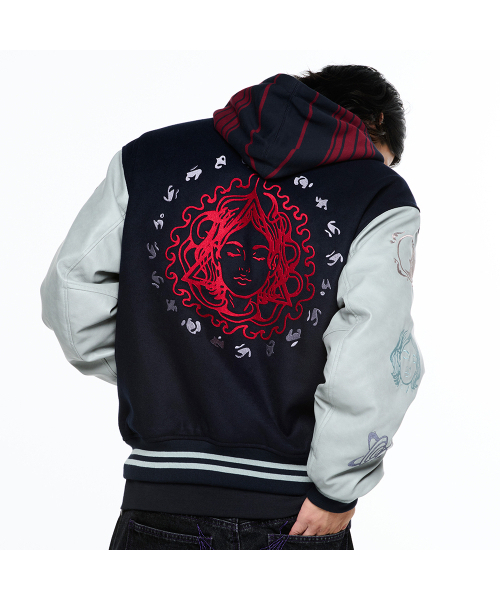 WKNDRS（ウィーキャンドース）の「STRIPED HOODIE (NAVY)（パーカー・レディース・その他・SMALL/MEDIUM/LARGE/X-LARGE）」の7枚目の写真