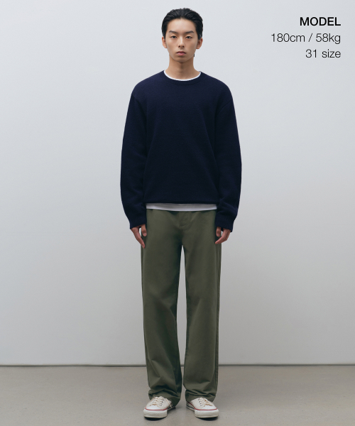MUSINSA STANDARD（ムシンサスタンダード）の「ブラシドレギュラーフィットチノパンツ[カーキ]（その他パンツ・メンズ・その他・40/38/42/36/34/32/30/31/33/26/27/28/29）」の2枚目の写真