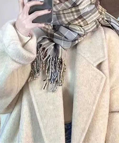 AMAJI(アマジ)の「ダブルチェスターコート(チェスターコート・レディース・ホワイト/ブラック/グレー・SMALL/MEDIUM/LARGE)」の5枚目の写真