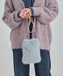 SHOO・LA・RUE | ラメ入りファーが目を惹く ミニショルダーバッグ(ショルダーバッグ)