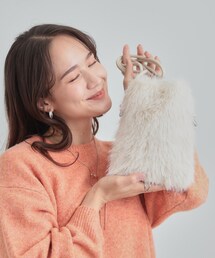 SHOO・LA・RUE | ラメ入りファーが目を惹く ミニショルダーバッグ(ショルダーバッグ)