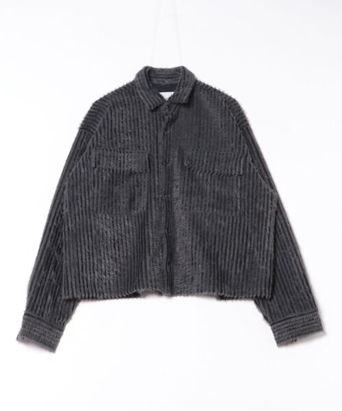 a.p.o.v.（エーピーオービー）の「a.p.o.v. クロップド丈オーバーサイズストライプファージャケット（その他アウター・メンズ・グリーン/ブラック・ONESIZE）」の4枚目の写真