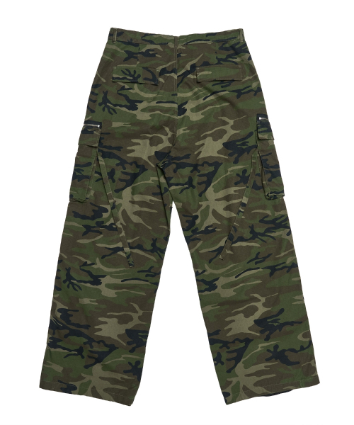 SCHISM INDUCING(スキズムインデューシング)の「CAMOUFLAGE CARGO PANTS GREEN(その他パンツ・レディース・その他・SMALL/MEDIUM/LARGE)」の15枚目の写真