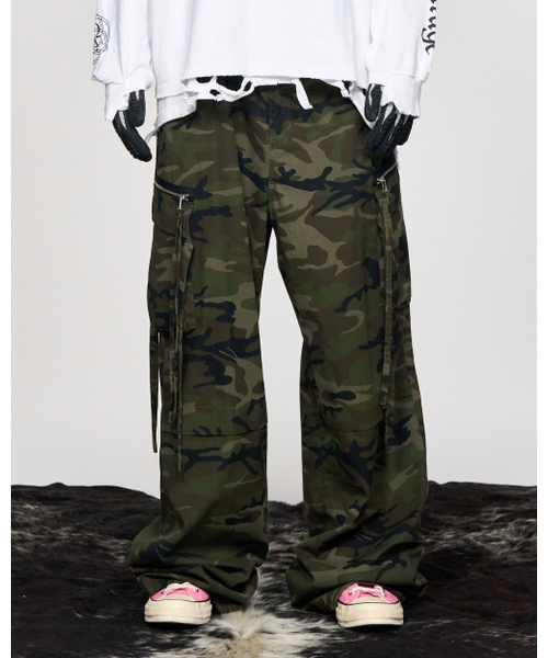 SCHISM INDUCING(スキズムインデューシング)の「CAMOUFLAGE CARGO PANTS GREEN(その他パンツ・レディース・その他・SMALL/MEDIUM/LARGE)」の2枚目の写真