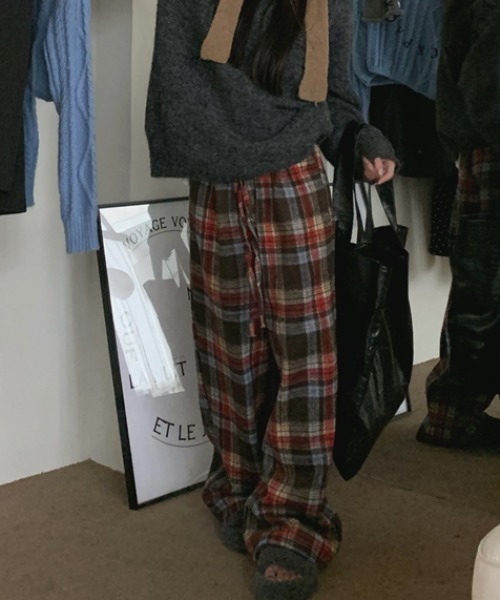FAVORITO(ファヴォリート)の「チェック柄ワイドパンツ(その他パンツ・レディース・レッド・M/L)」の8枚目の写真