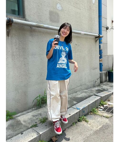 SOME PLACE（サムプレイス）の「パイピングライントレーニングワイドストリングジョガーパンツ[ベージュ]（スウェットパンツ・レディース・Beige・FREE）」の8枚目の写真