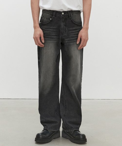 DECET(デケト)の「Mid Rise Wide Jeans DCPT027HLBlack(デニムパンツ・レディース・その他・28/30/32/34/26)」の2枚目の写真