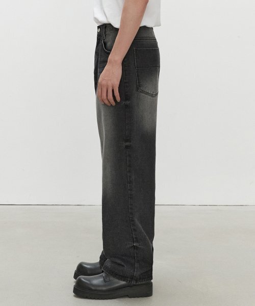 DECET(デケト)の「Mid Rise Wide Jeans DCPT027HLBlack(デニムパンツ・レディース・その他・28/30/32/34/26)」の4枚目の写真