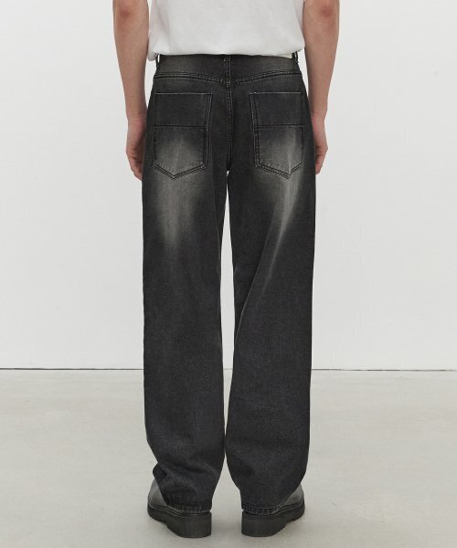DECET(デケト)の「Mid Rise Wide Jeans DCPT027HLBlack(デニムパンツ・レディース・その他・28/30/32/34/26)」の5枚目の写真