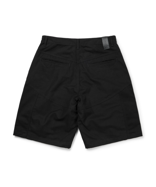 ETCE(イーティーシーイー)の「DOUBLE KNEE ZIPPER SHORTS (BLACK)(その他パンツ・メンズ・その他・MEDIUM/LARGE/X-LARGE)」の2枚目の写真