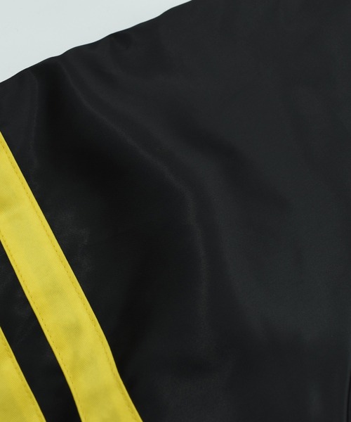 NBA/NFL/NHL/MLB(エヌビーエーエヌエフエルエヌエイチエルエムエルビー)の「【USED】90’s Chalk Line “NFL Pittsburgh Steelers” ナイロン アワードジャケット(スタジャン・メンズ・ブラック・X-LARGE)」の6枚目の写真