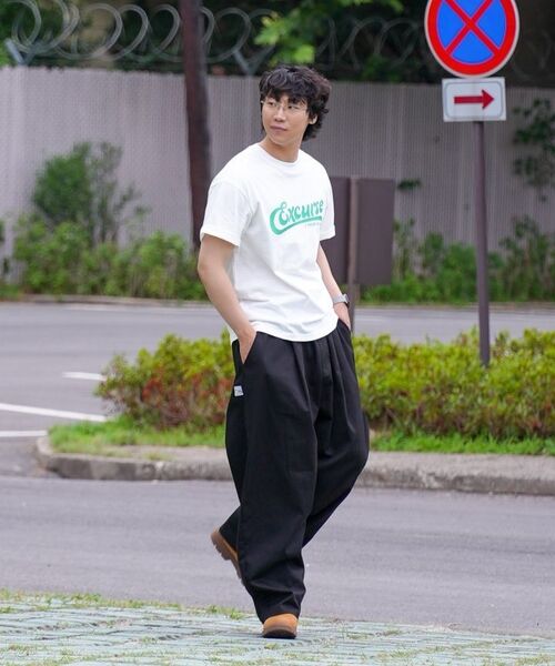 EXCURSE（エクスカース）の「ECプレミアムオーバーサイズハーフTシャツホワイトXグリーン（Tシャツ/カットソー・レディース・その他・MEDIUM/LARGE/X-LARGE）」の3枚目の写真
