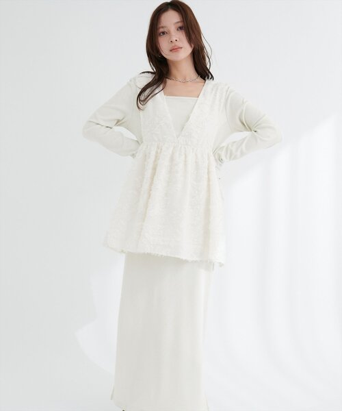 natural couture(ナチュラルクチュール)の「お花ジャガードベスト×ラメワンピースセット(ワンピース・レディース・アイボリー/ブラック/オレンジ・FREE/LARGE)」の19枚目の写真