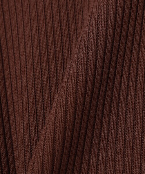 BEAMS（ビームス）の「ショート リブ ポロシャツ【ワイドショートフィット】（ポロシャツ・メンズ・チャコールグレー/ブラウン・XL/L/M/S）」の8枚目の写真