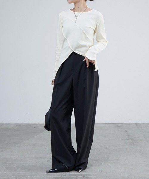 Lui's（ルイス）の「リブ切替デザイントップス（Tシャツ/カットソー・レディース・ホワイト/ブラウン/ブラック/グレー・FREE）」の8枚目の写真