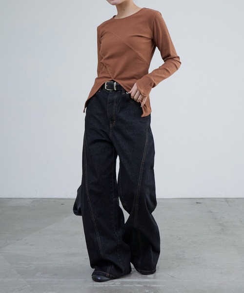 Lui's（ルイス）の「リブ切替デザイントップス（Tシャツ/カットソー・レディース・ホワイト/ブラウン/ブラック/グレー・FREE）」の16枚目の写真