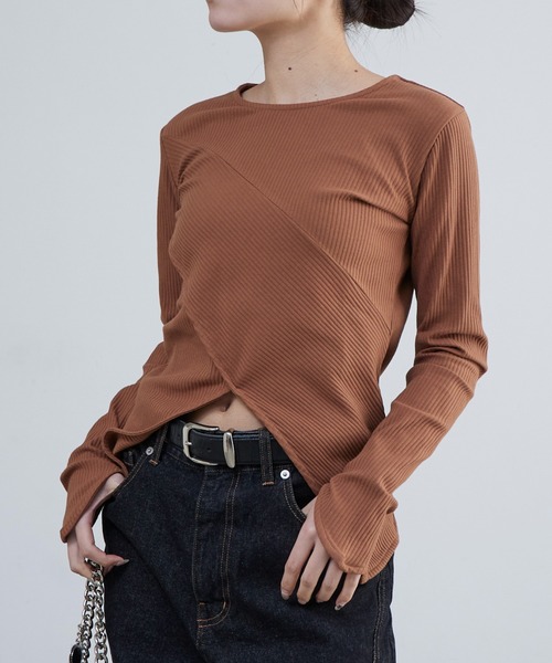 Lui's（ルイス）の「リブ切替デザイントップス（Tシャツ/カットソー・レディース・ホワイト/ブラウン/ブラック/グレー・FREE）」の14枚目の写真