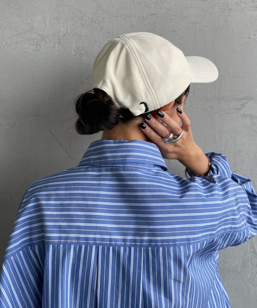 FRED PERRY（フレッドペリー）の「[FRED PERRY/フレッドペリー] ワンポイントロゴ刺繍キャップ（キャップ・レディース・ブラック/ナチュラル/ネイビー・ONE SIZE）」の17枚目の写真