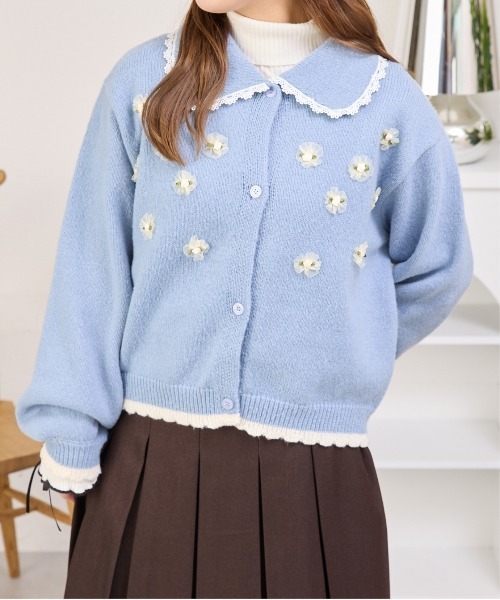 kutir（クティール）の「フラワーモチーフカーディガン（カーディガン/ボレロ・レディース・ネイビー/ライトブルー・FREE）」の2枚目の写真