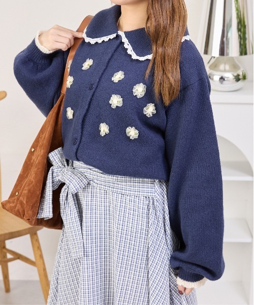 kutir（クティール）の「フラワーモチーフカーディガン（カーディガン/ボレロ・レディース・ネイビー/ライトブルー・FREE）」の19枚目の写真