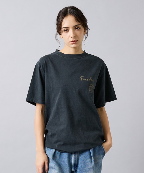 REMI RELIEF（レミレリーフ）の「【REMI RELIEF / レミ レリーフ】  HARD SP加工 20/- 天竺 レギュラーTシャツ（FREEDOM）バックプリント/RN30389147／ユニセックス（Tシャツ/カットソー・メンズ・オフホワイト/ブラック・M/L/XL）」の12枚目の写真