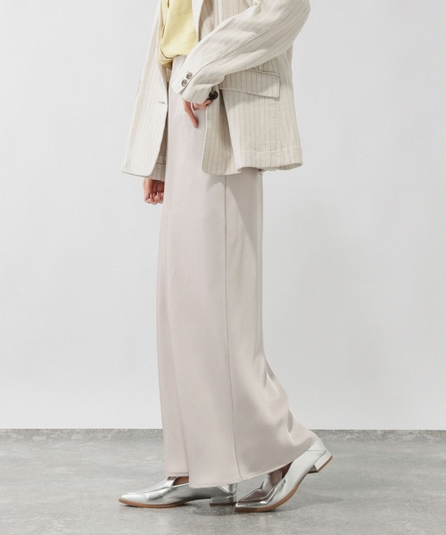 GLOBAL WORK(グローバルワーク)の「※サテンストレッチフレアスカート/634549(スカート・レディース・ダークブラウン/グレー系その他/チャコールグレー/その他・SHORT/REGULAR)」の11枚目の写真