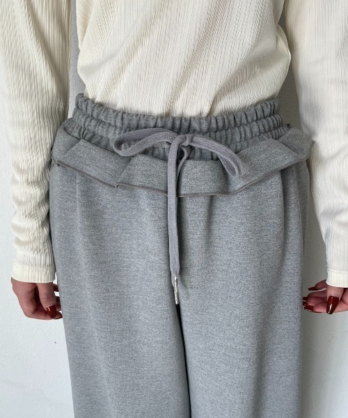AIC.(エーアイシー)の「フリルデザインスウェットバレルパンツ(スウェットパンツ・レディース・ライトグレー/グレー・FREE)」の11枚目の写真