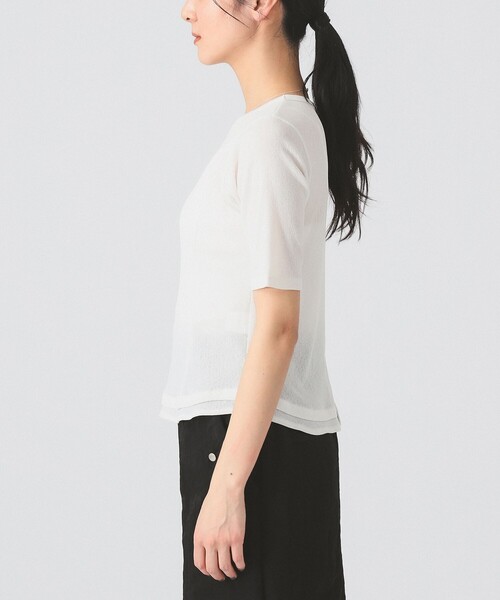 Ray BEAMS（レイビームス）の「バックスリット カーブ ヘムTシャツ（Tシャツ/カットソー・レディース・ブラウン/ブルー/オフホワイト・ONE SIZE）」の21枚目の写真