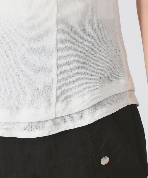 Ray BEAMS（レイビームス）の「バックスリット カーブ ヘムTシャツ（Tシャツ/カットソー・レディース・ブラウン/ブルー/オフホワイト・ONE SIZE）」の7枚目の写真