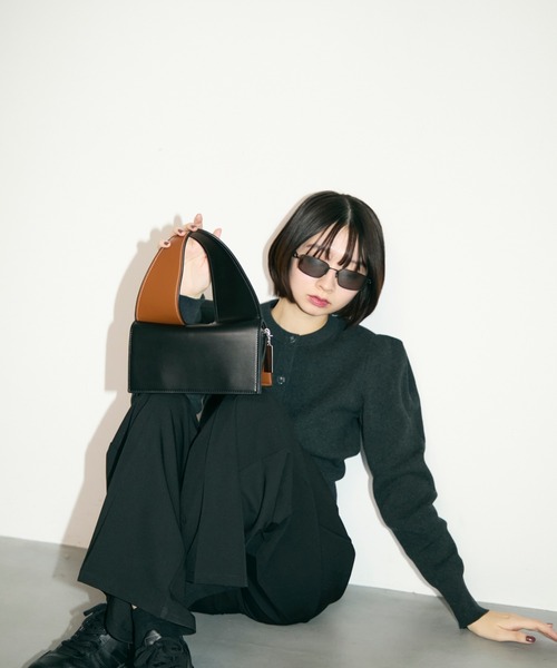 TONER（トナー）の「バイカラーブロックハンドルバッグ/ロゴプレート付き（ハンドバッグ・レディース・ブラック/ブラウン・FREE）」の14枚目の写真