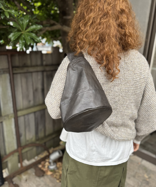 JOURNAL STANDARD LUXE(ジャーナルスタンダード ラックス)の「《追加》フェイクレザー サークルBAG-M(エコバッグ/サブバッグ・レディース・ブラック/ブラウン・FREE)」の15枚目の写真